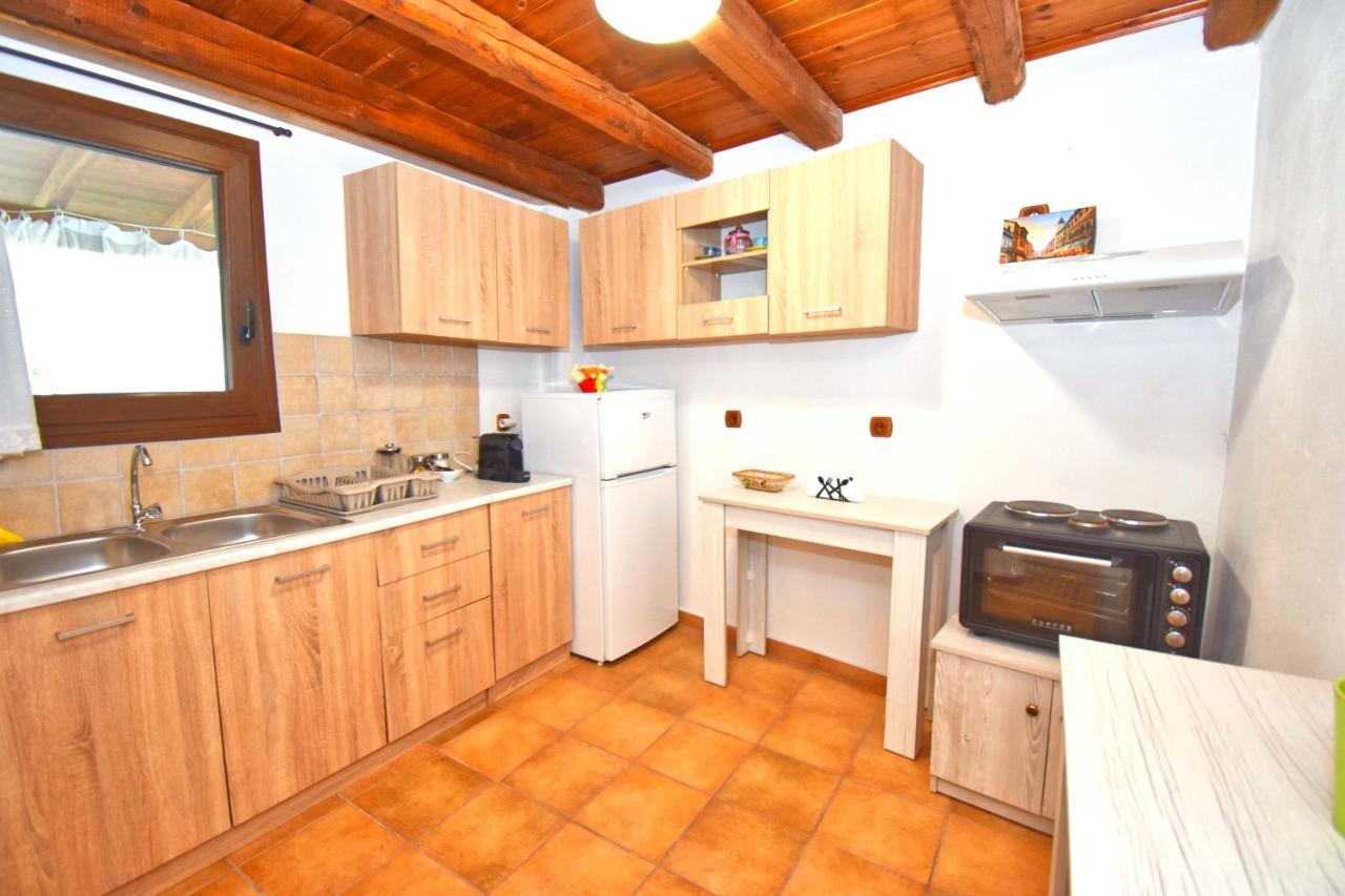 Ninas Cottage Línia Екстериор снимка